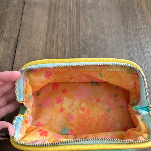 Disney Tiana Teal and Yellow Cosmetic Bag - Picture 3 of 5